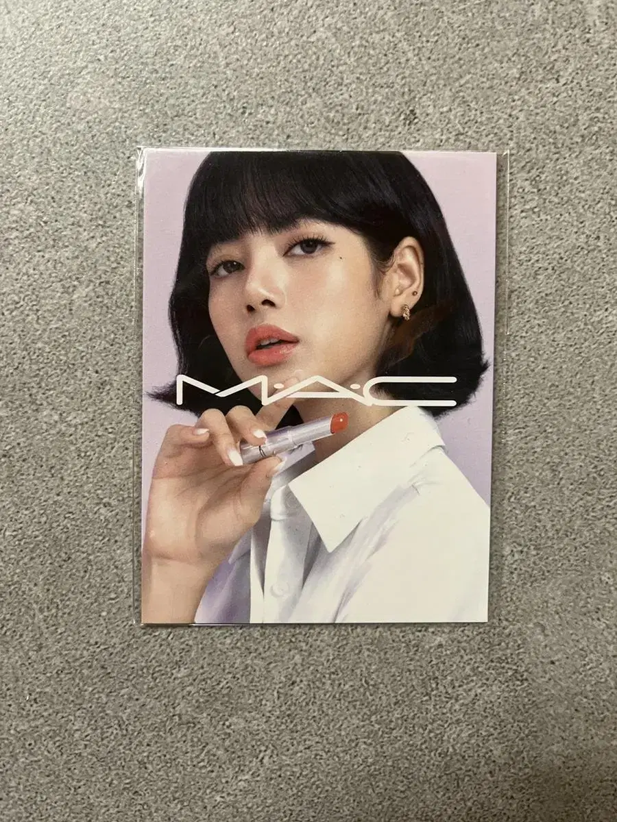 Lisa Mack Photocard