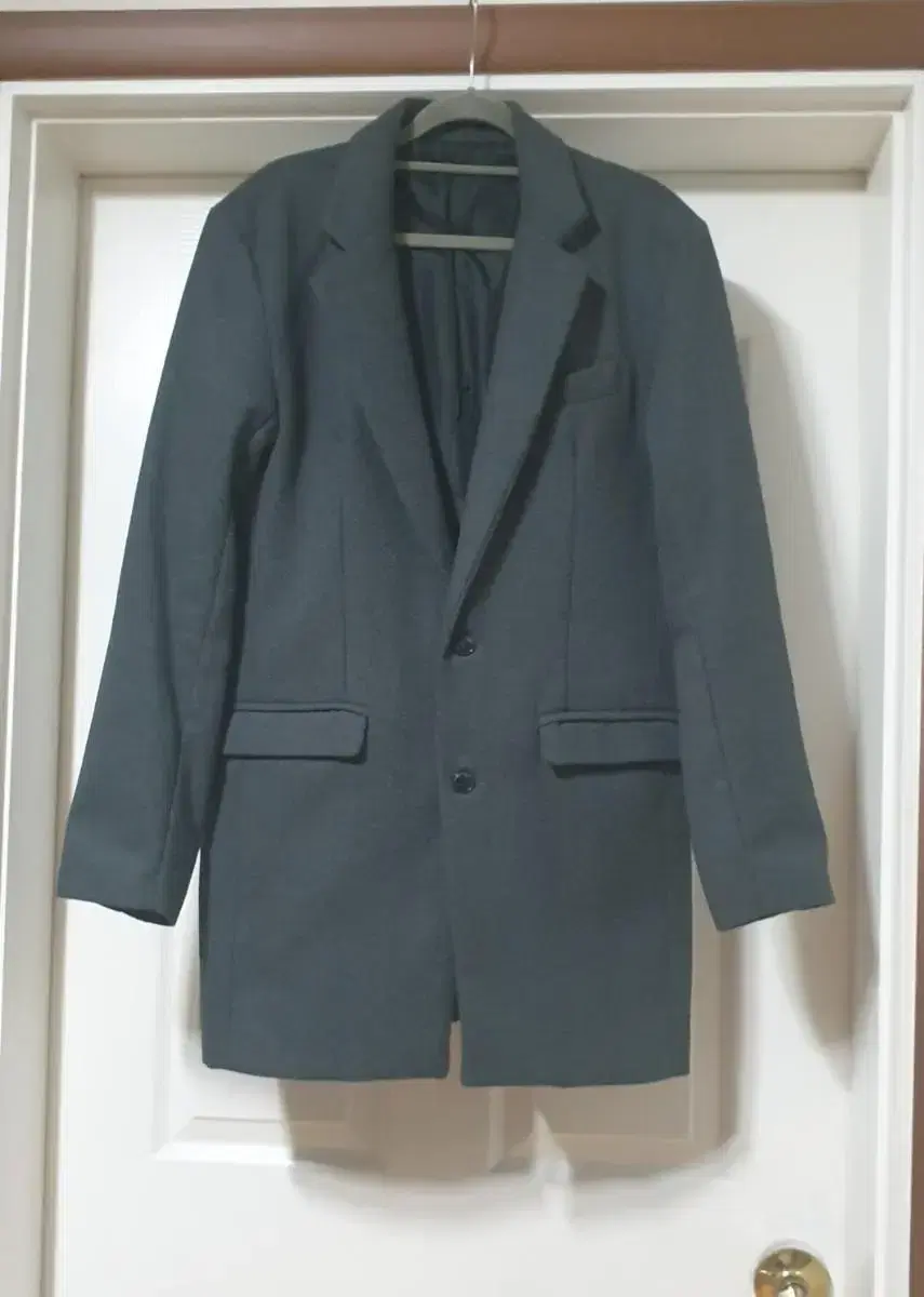 [Quick sale]Woolen vahn.jacket.half coat