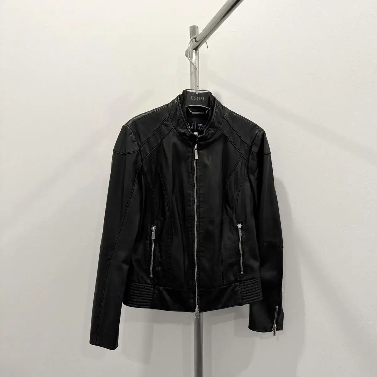 [55] Armani Leather Jacket 40