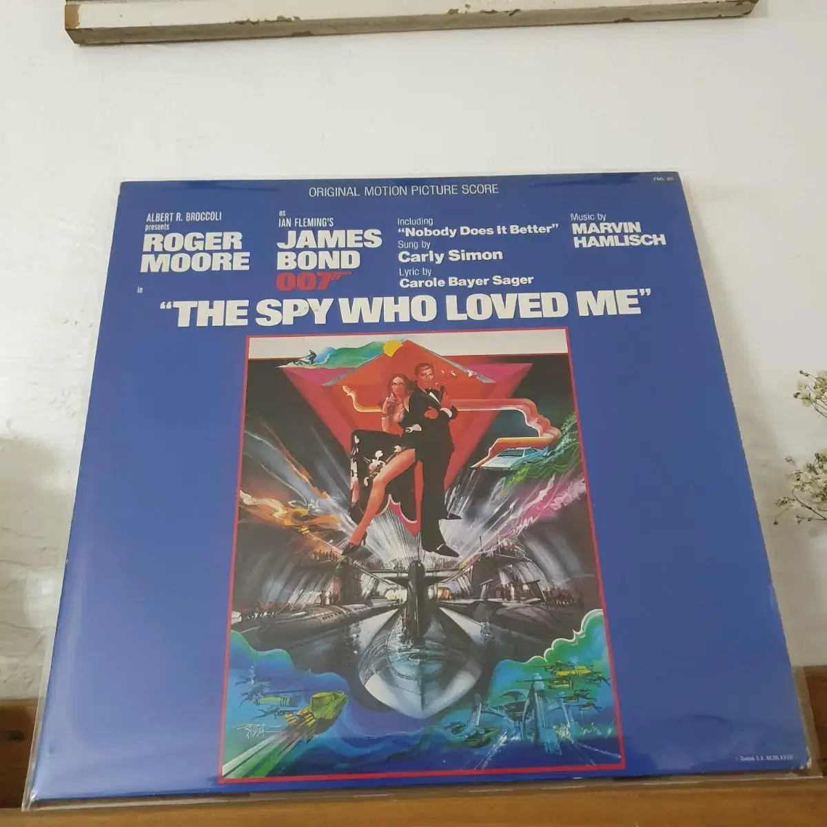 영화  007 나를사랑한스파이 OST  LP  일본반   제임스본드