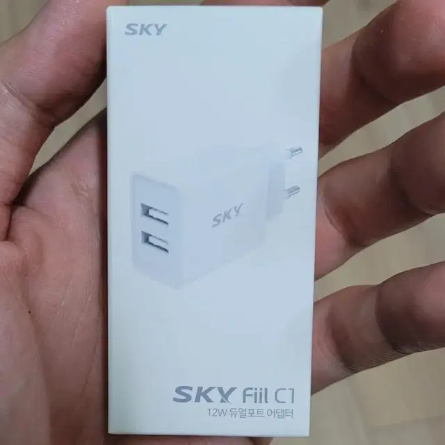 [미개봉 새상품] SKY Fill C1 12W 듀얼포트 어댑터