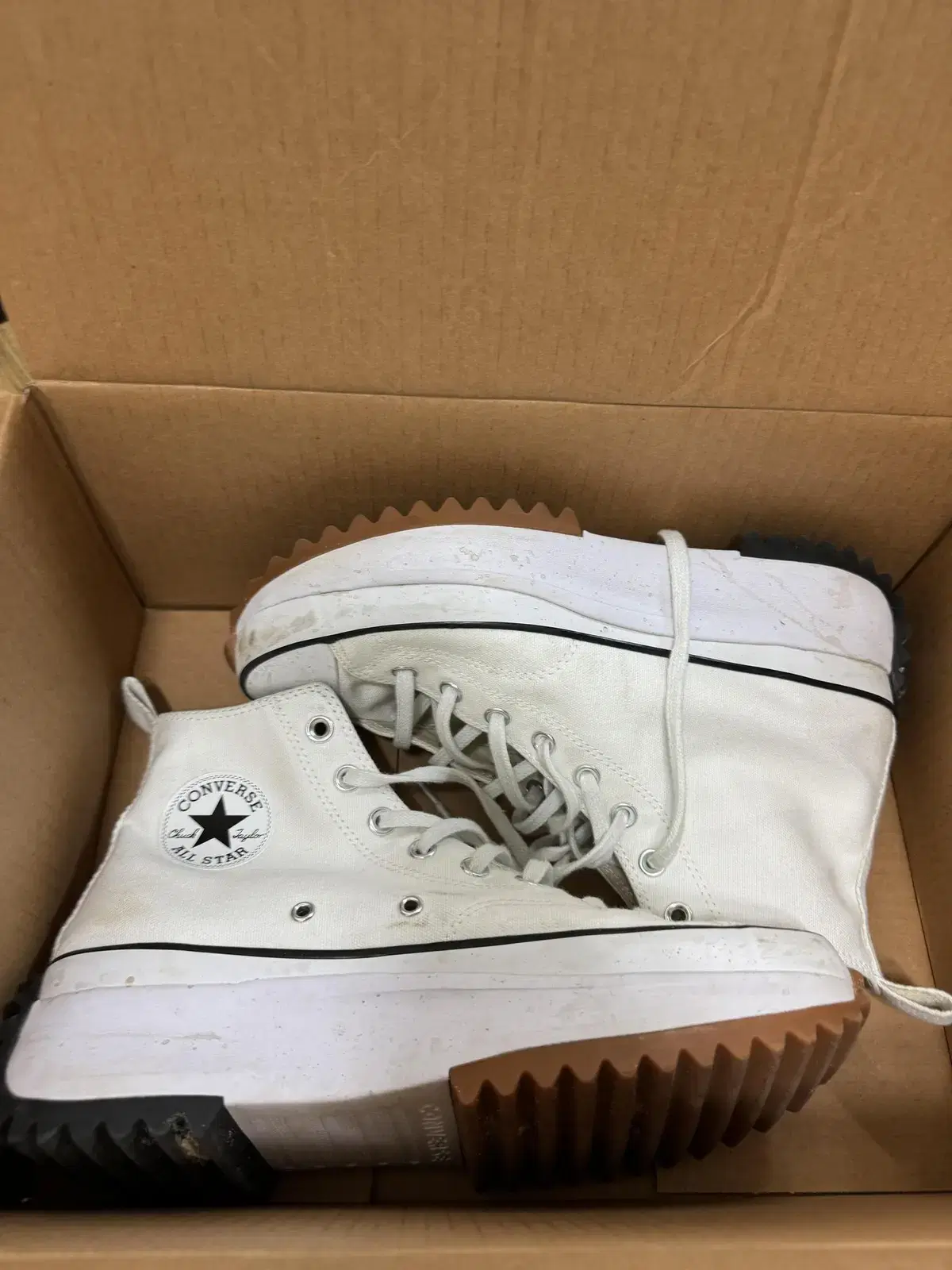 Converse Runstar Hike High White Black Size 280