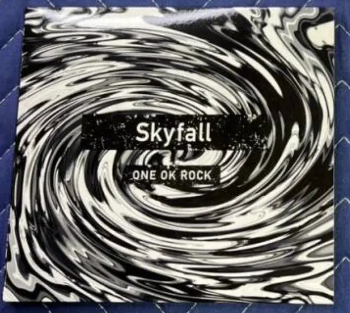 One ok rock regular album. Indies mini album.