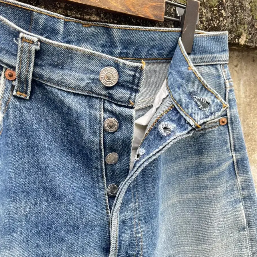 90s 501 Vintage Levis(29)