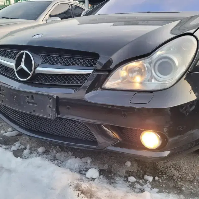 06년 Mercedes benz w219 cls 55 amg 분해판매