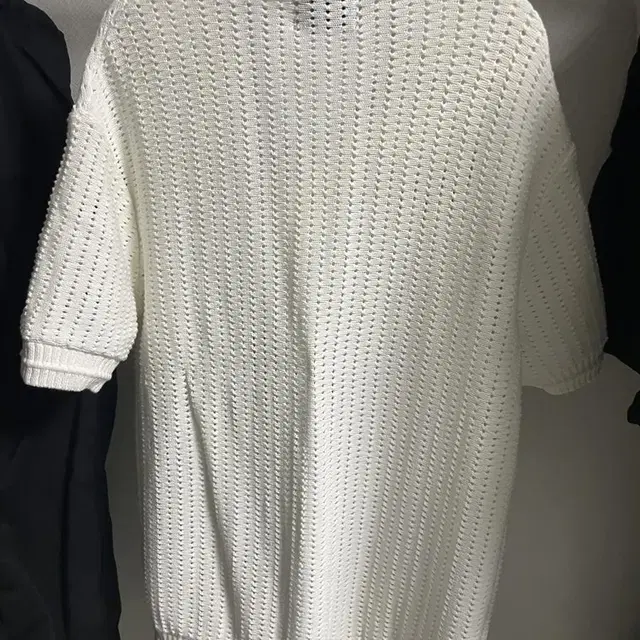 메종미네드 BUTTER CREAM KNIT HALF SHIRTS (XL)