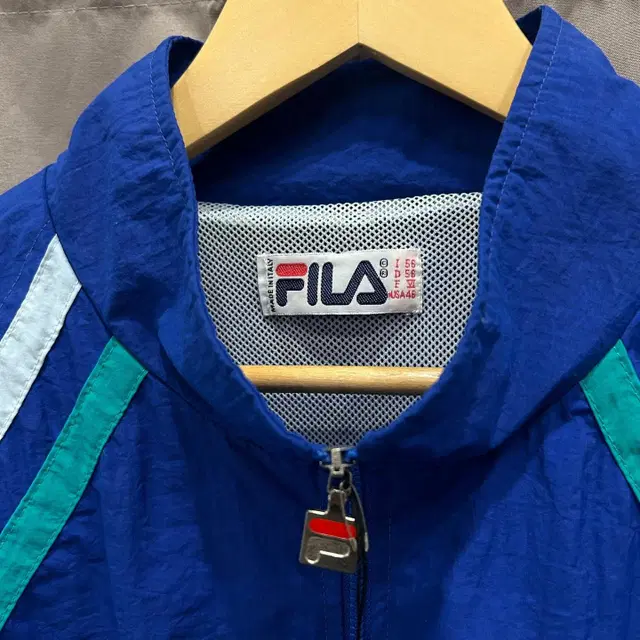 휠라 FILA 빈티지 올드스쿨 바람막이