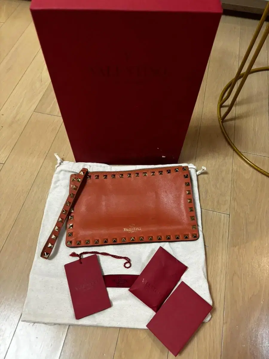 Valentino clutch