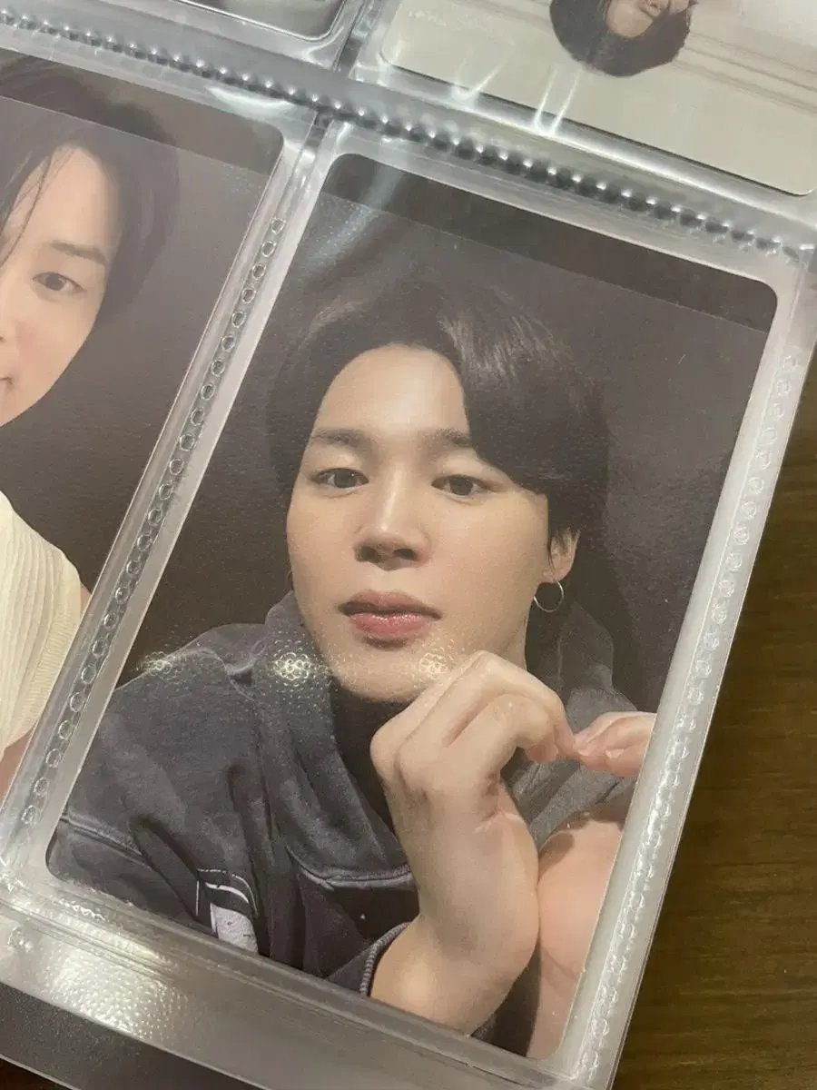 Bangtan jimin Face Hearts photocard sells