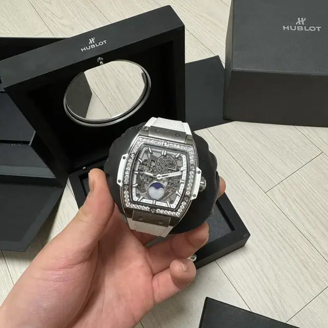 위블로 스프릿 오브 빅뱅 스오밀 실버 다이아 풀구성 HUBLOT