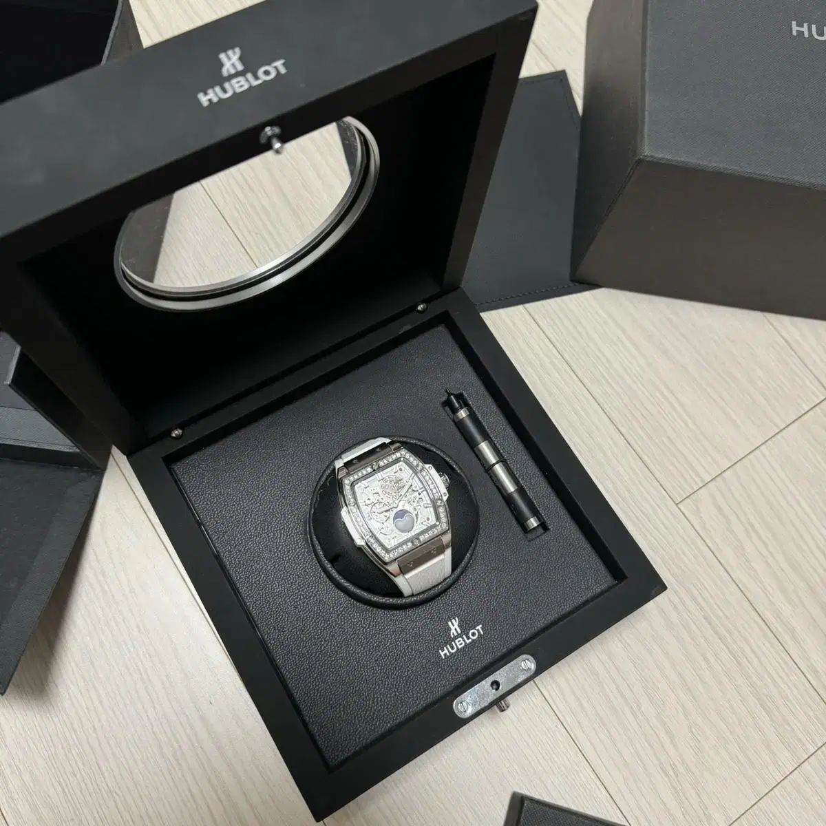 위블로 스프릿 오브 빅뱅 스오빅 실버 다이아 풀구성 HUBLOT