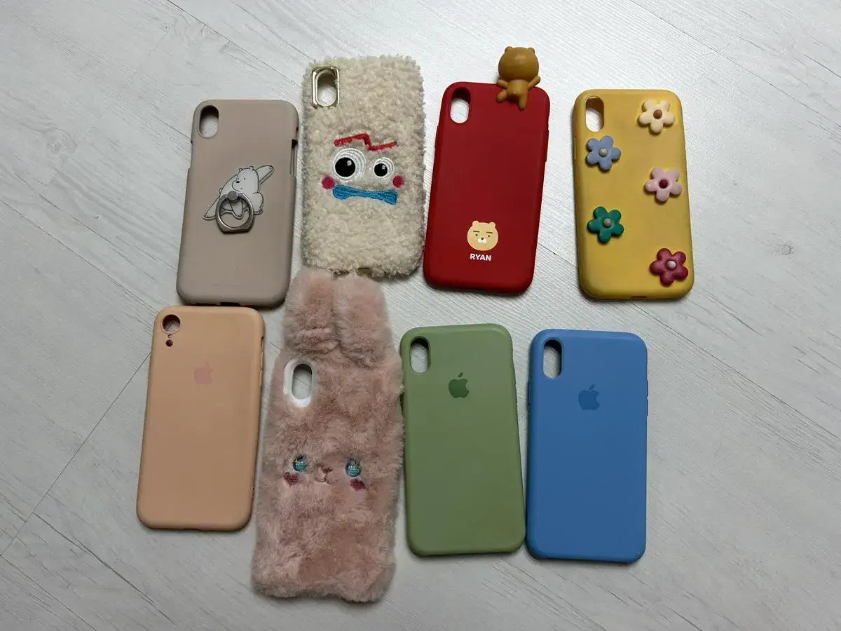 Sell iPhone XR cases in bulk