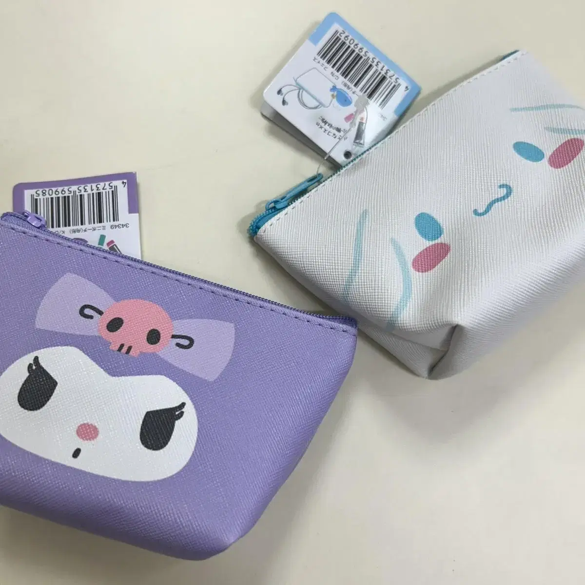 Sanrio Coin Pouch (Kuromi/Sinamorol)