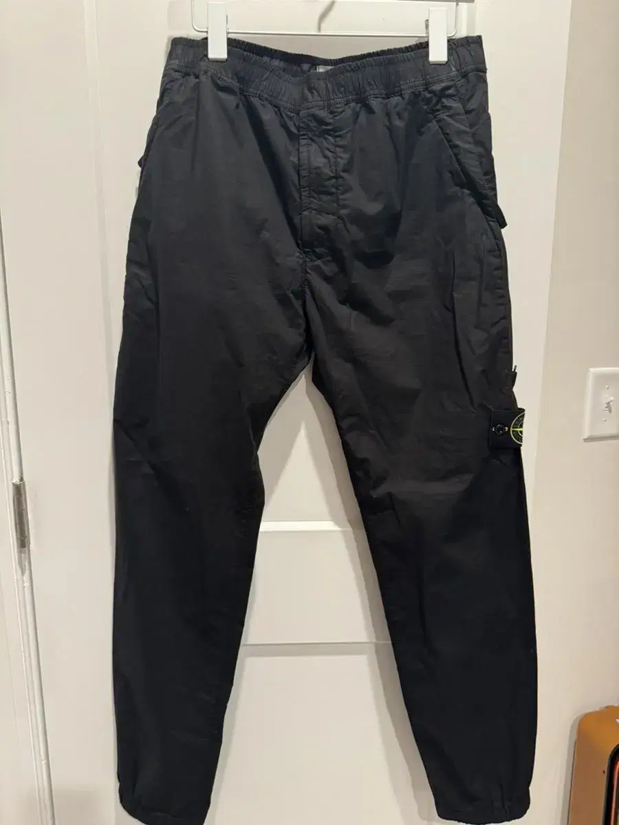 Stone Island TELA PARACHUTE Pants