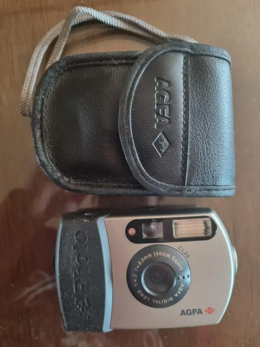 독일제 AGFA 디지털카메라 CL20 고장 팝니다.