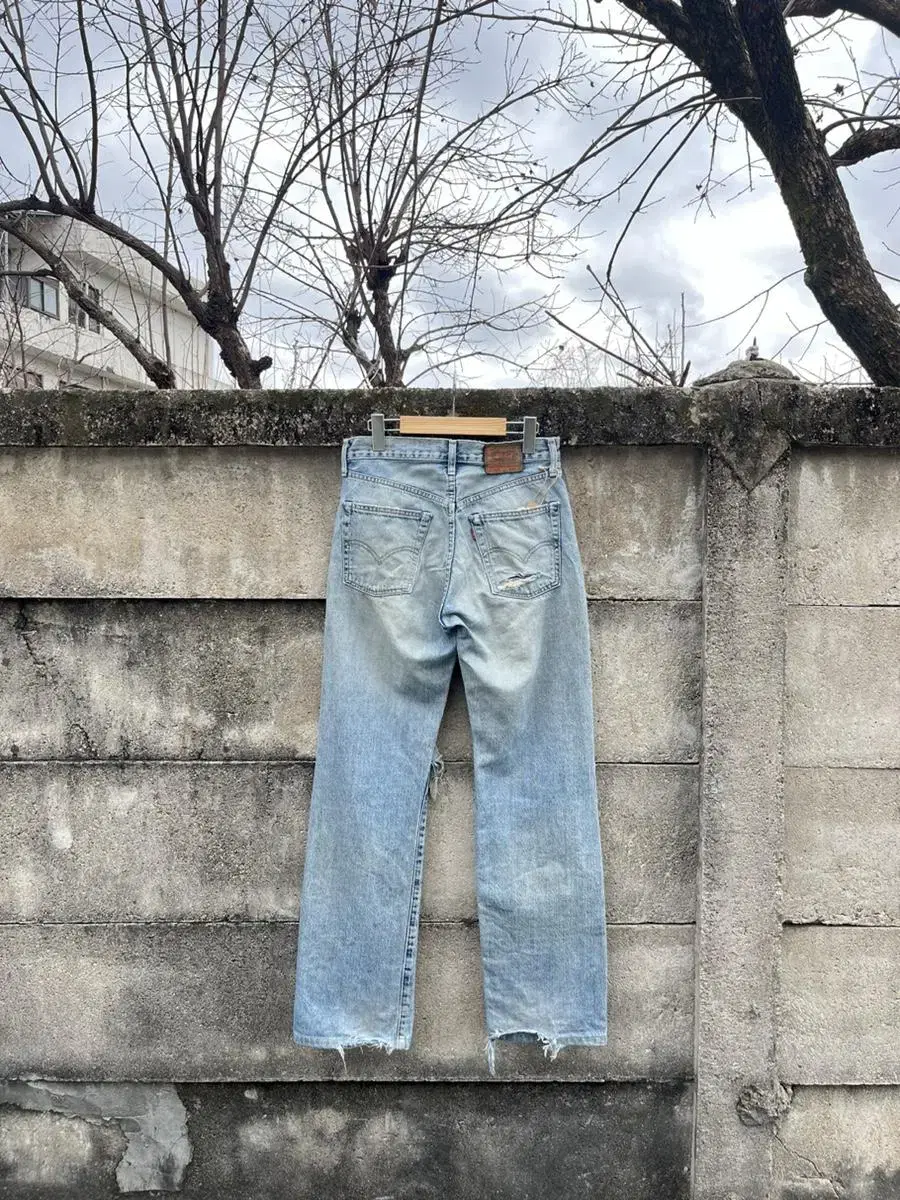 90s 503B Vintage Levis(29)