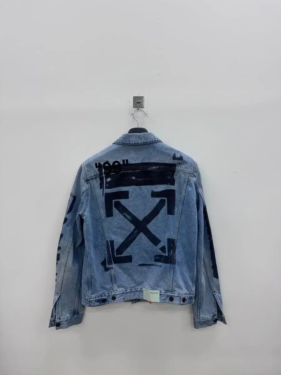 XL Off-White Jeans Jacket