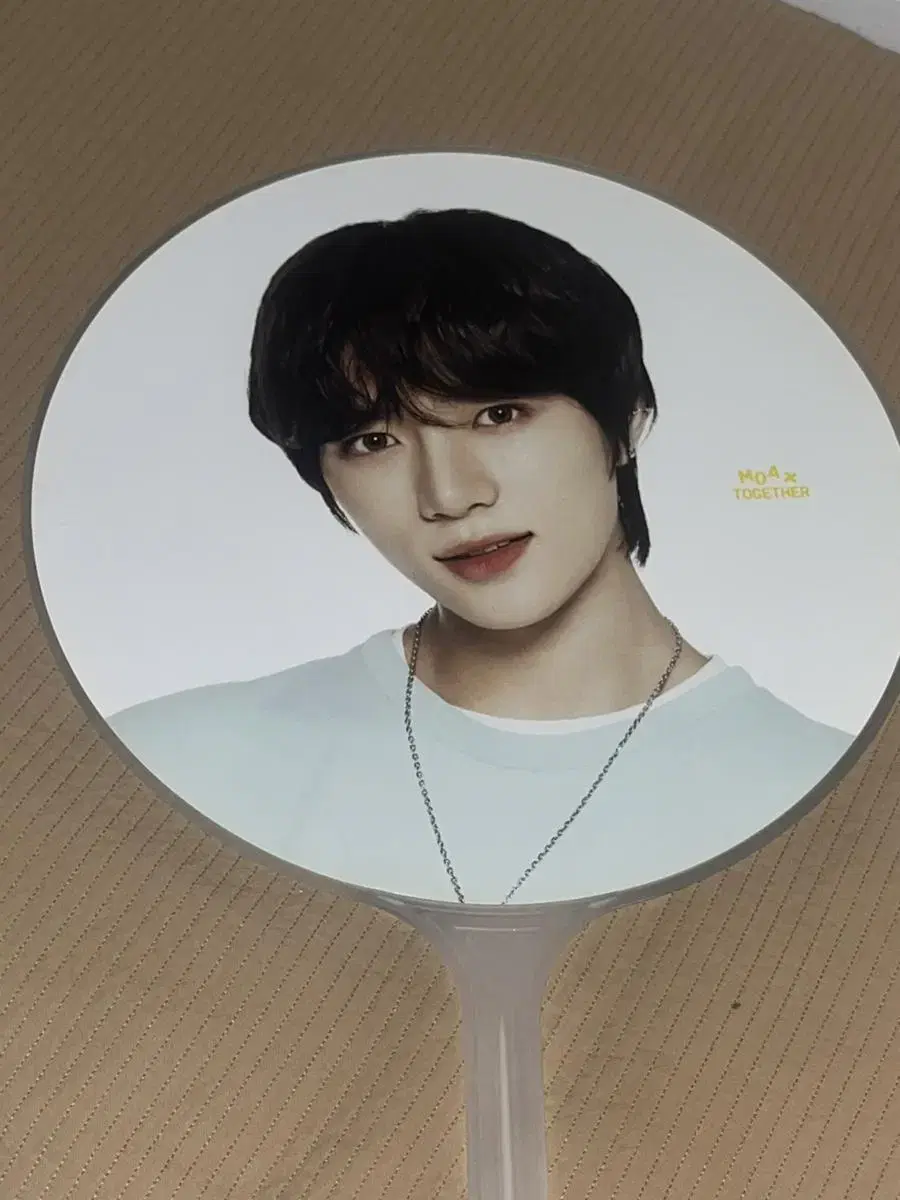 TXT FanLive beomgyu to sell fans~.