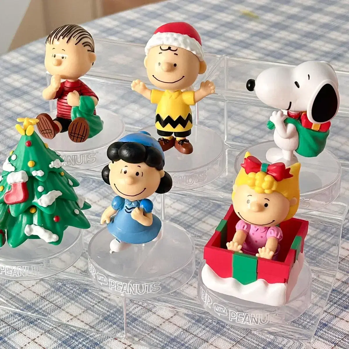 Snoopy Figures