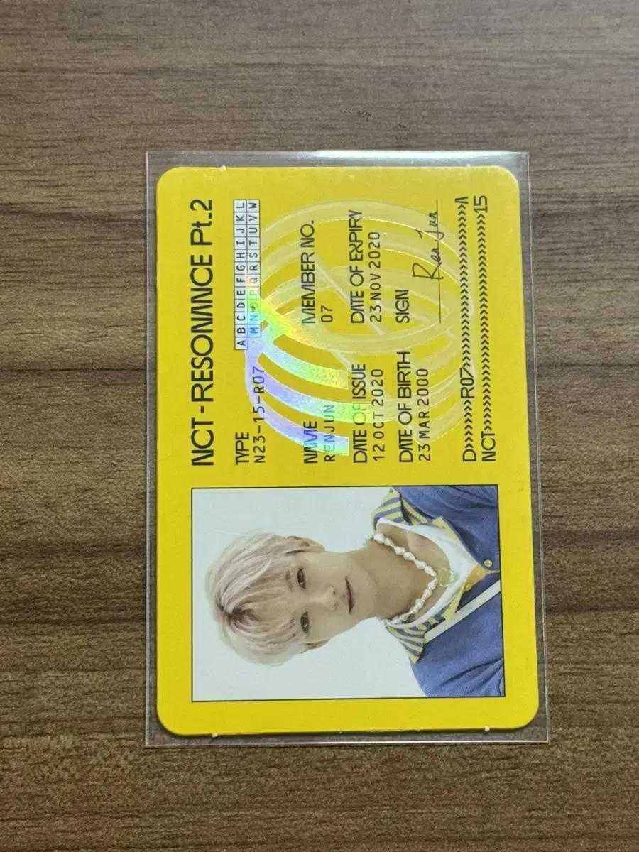 NCT Resonance ID card renjun photocard