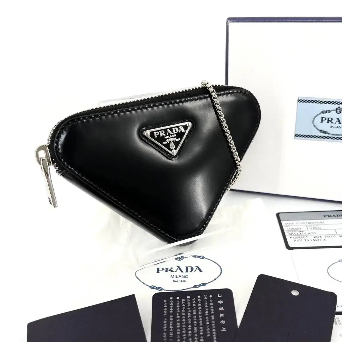 [Hot Selling] Prada Triangle Logo Triangle Chain Crossbody Bag