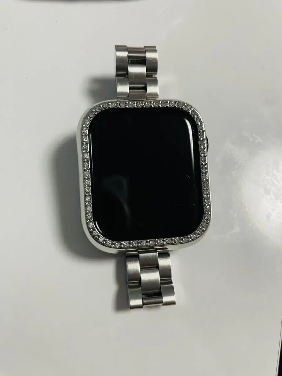 Apple Watch 8 45mm Midnight GPS Aluminum