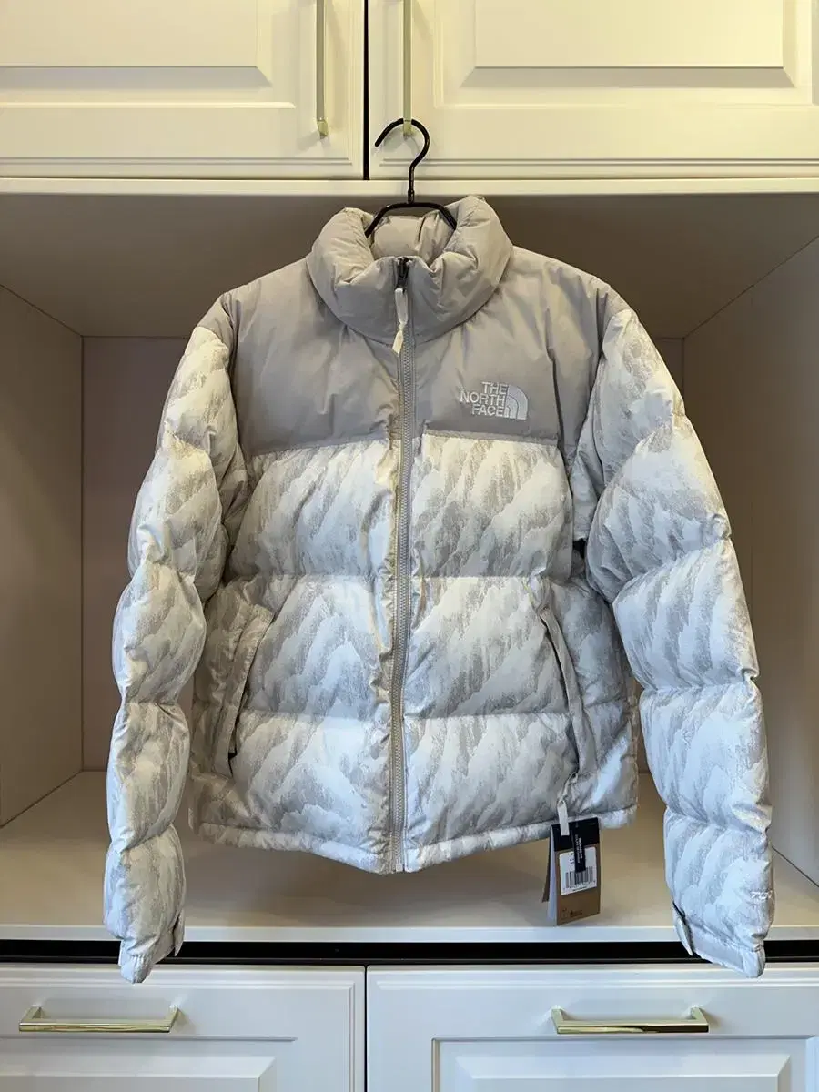 [ M ] The North Face 1996 Retro Nopsie Silver Gray Wooden Tiger