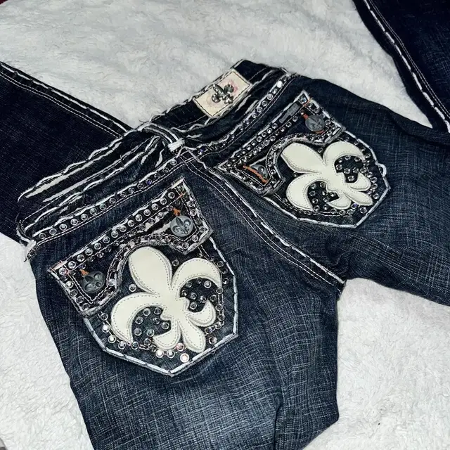 Vtg cubic y2k stitch denim pants