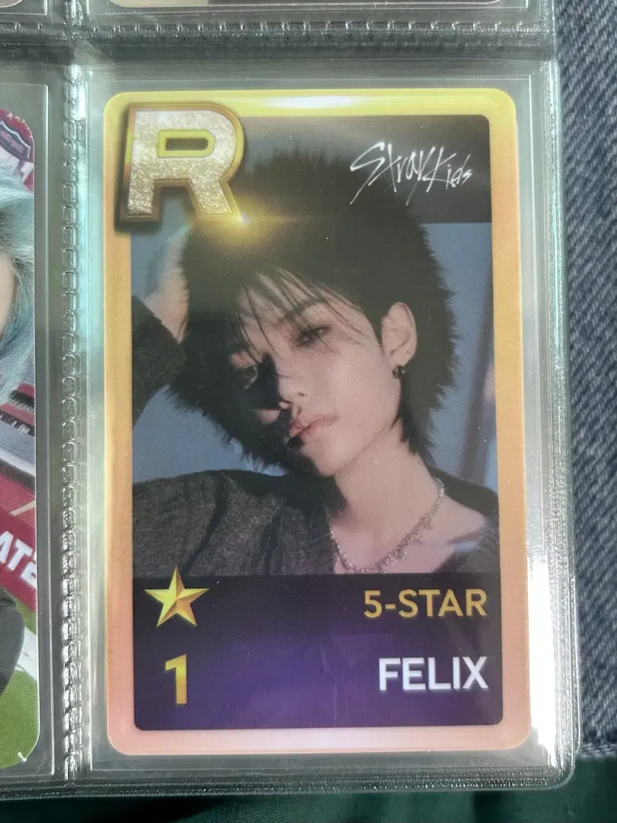 Shussee 5-star mission certification photocard Felix