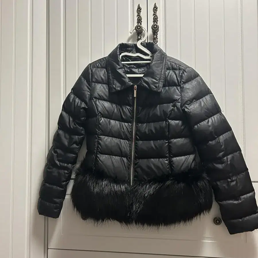 ARMANI EXCHANGE fur fuffer