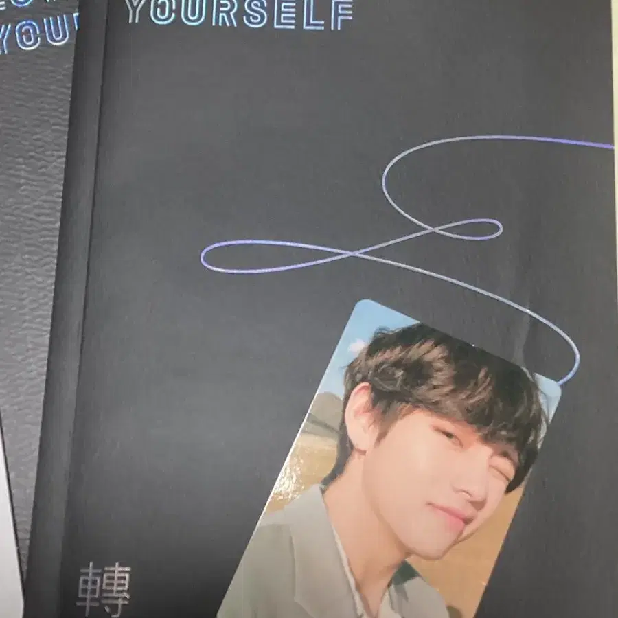 방탄 loveyourself Y 태형 포카(앨범 구매 가능)