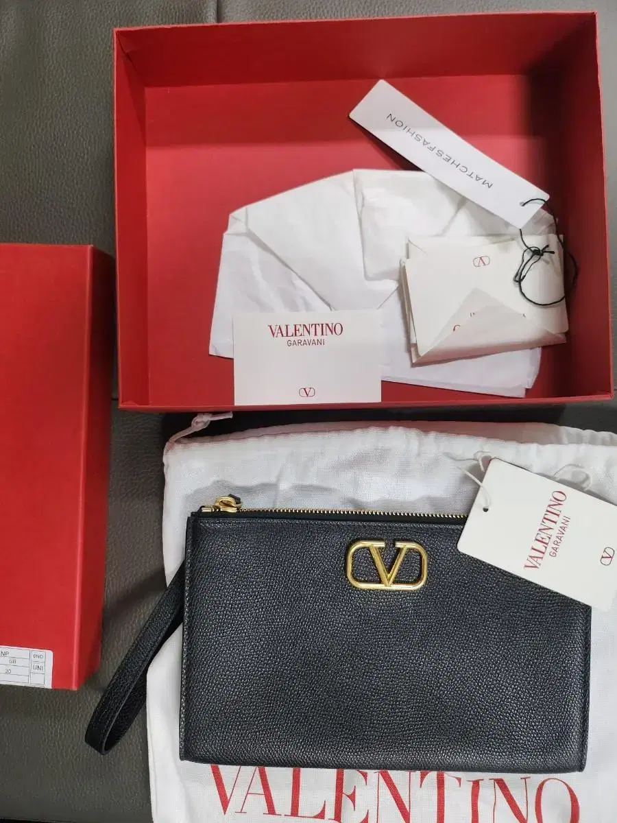 발렌티노 파우치 Valentino pouch