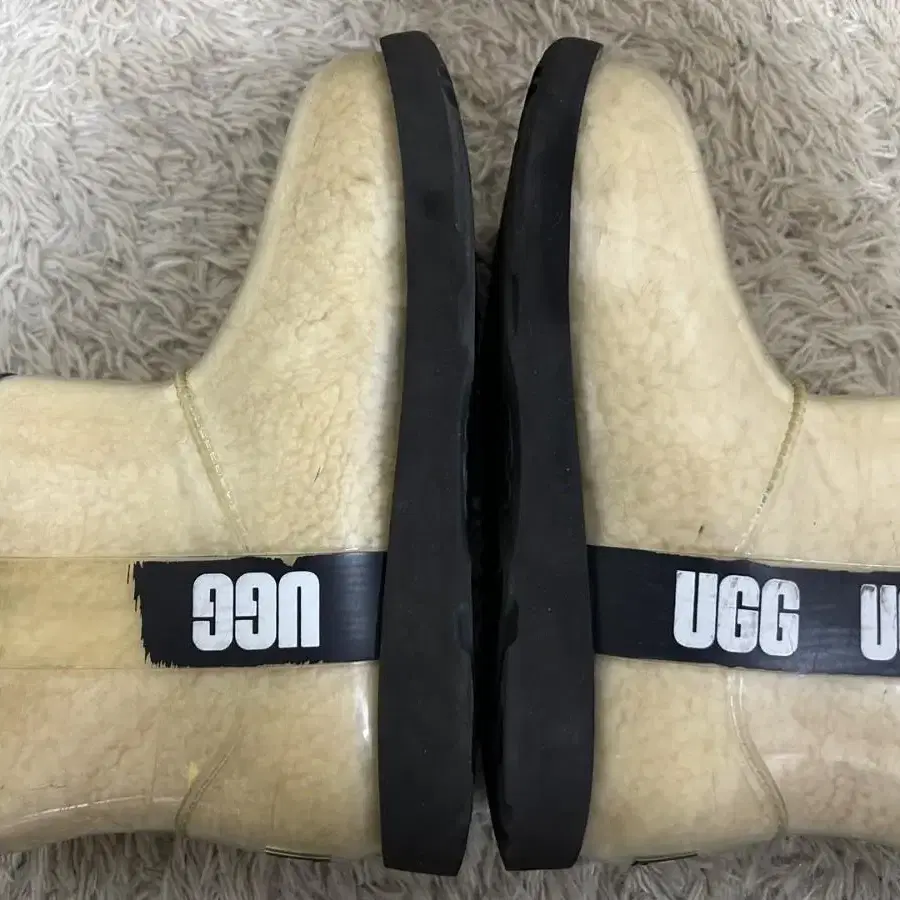 220]어그 UGG 클래식 클리어 미니 부츠