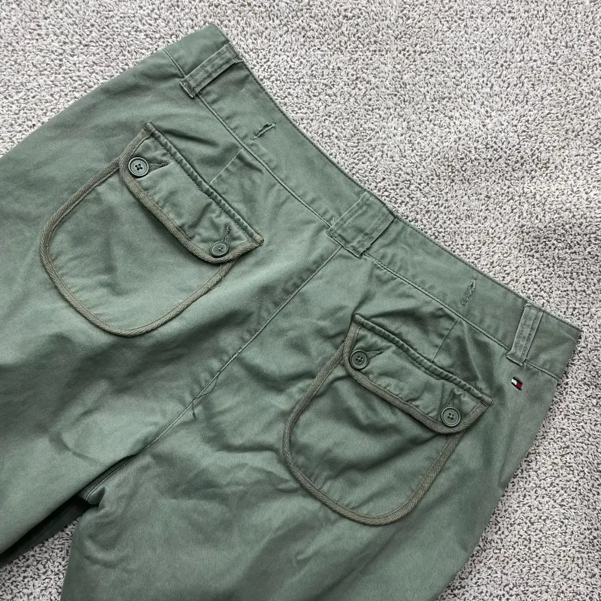 Tommy Hilfiger Khaki Cotton Pants 32 .240204