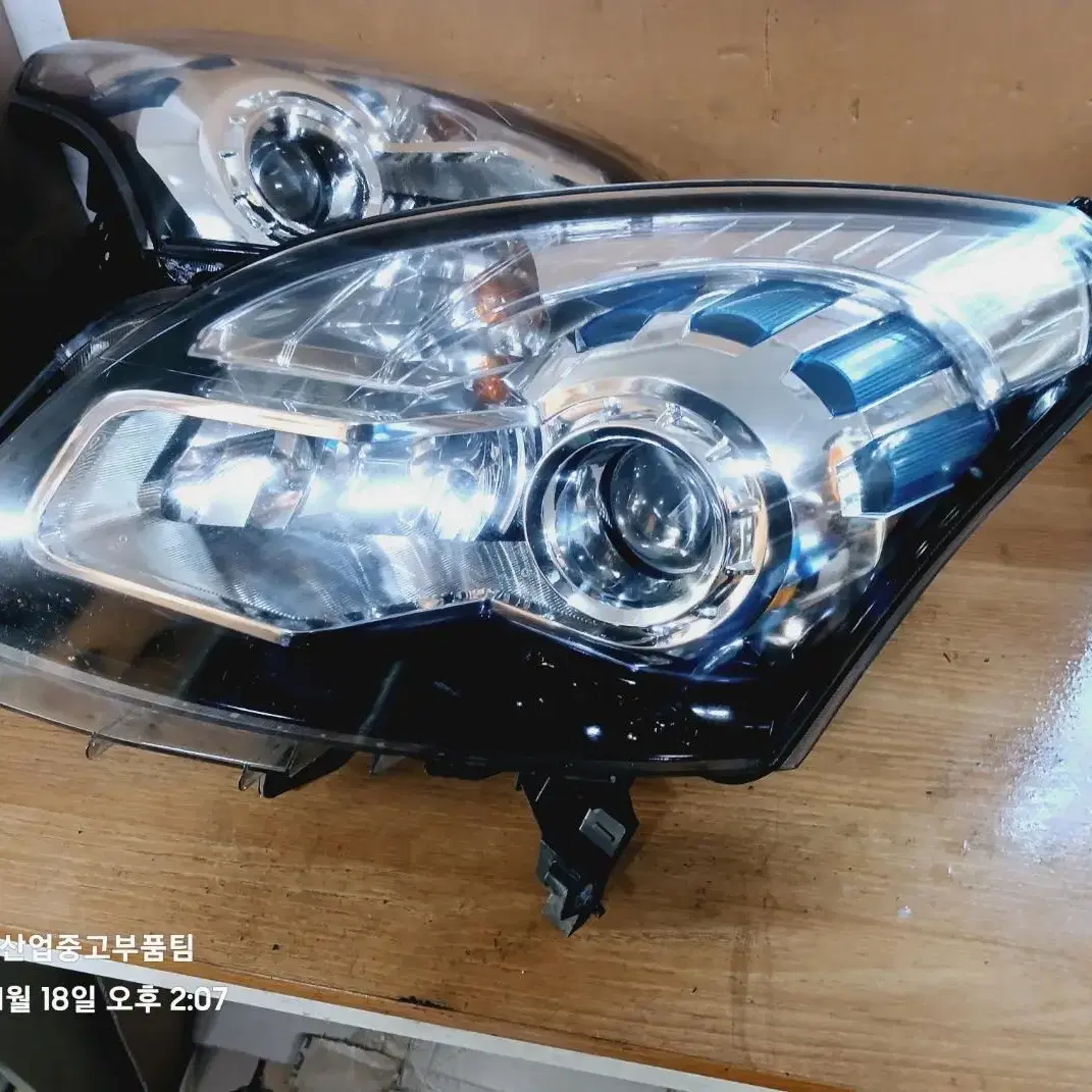 qm5 2007~2011 hid 제논헤드라이트 좌우