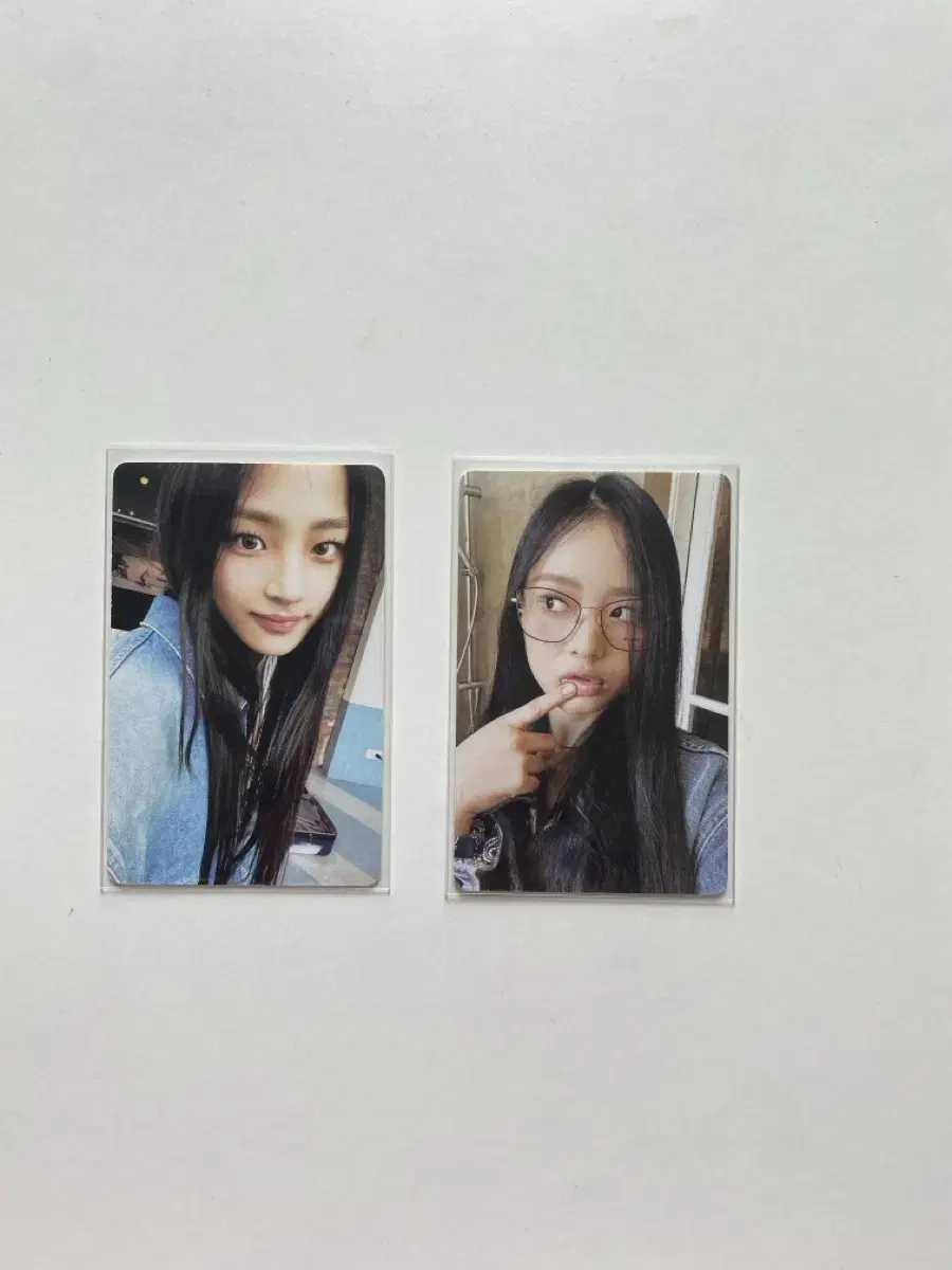 New Jeans Blue Book Group Version Photocard