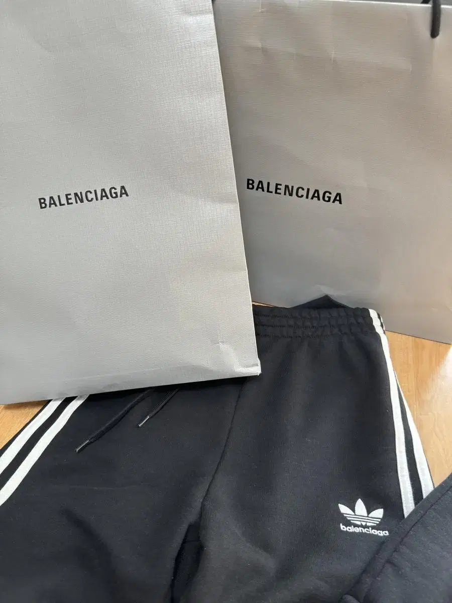 Department Store)BalenciagaXAdidas Chuu Running