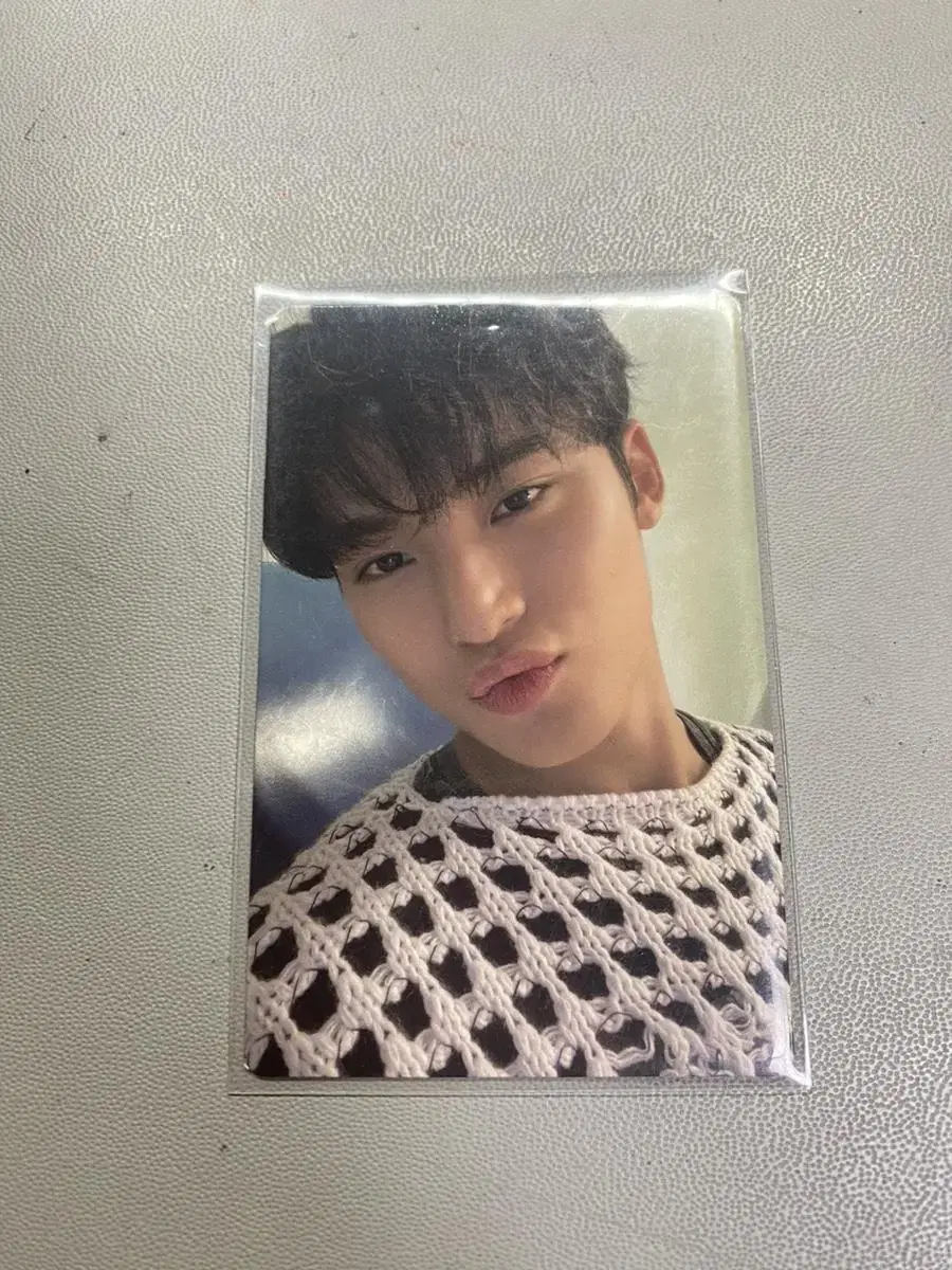 Seventeen Ataka Kiss Mingyu sells