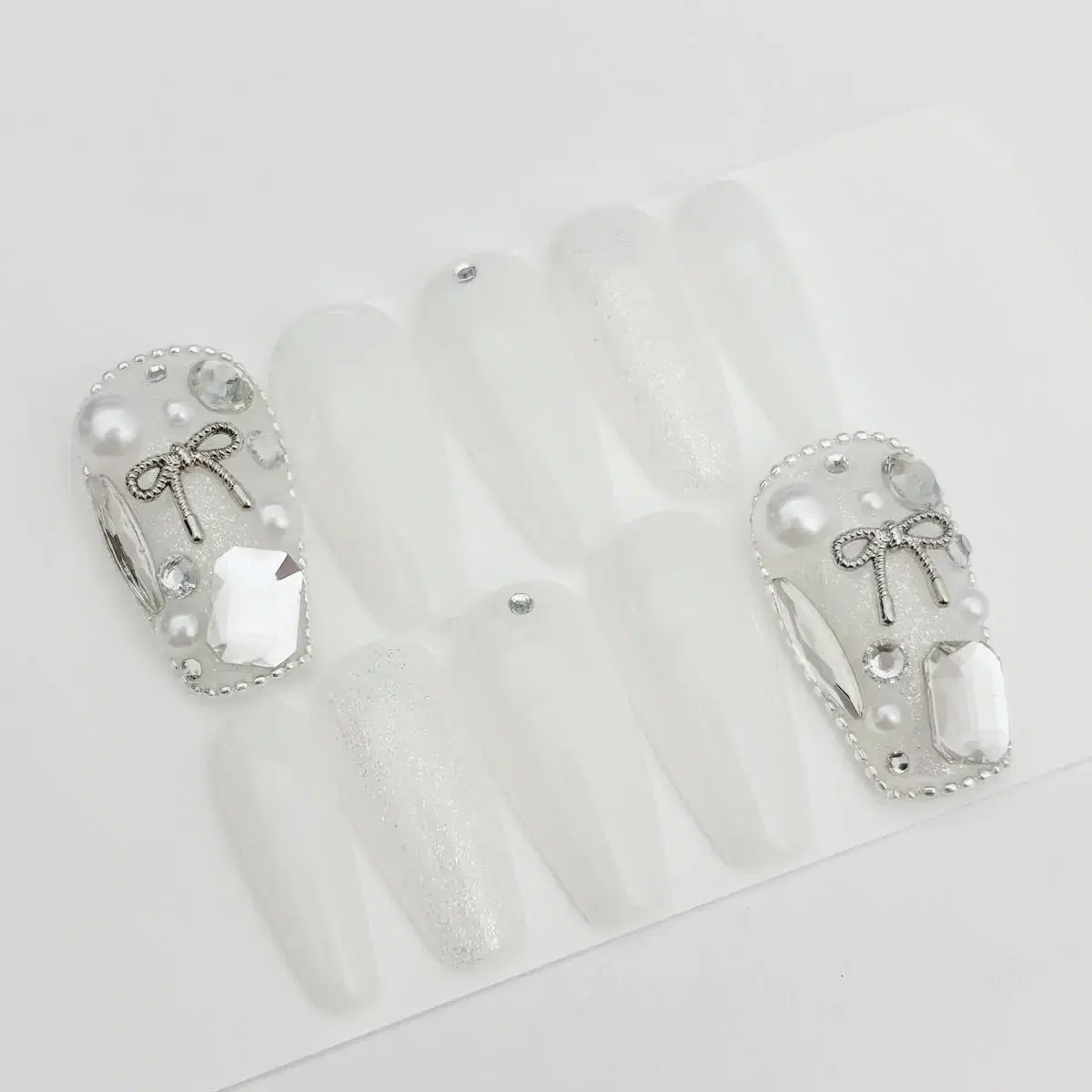 [Customized Handmade Nail Tips] Full Stone Ribbon Nail Tips