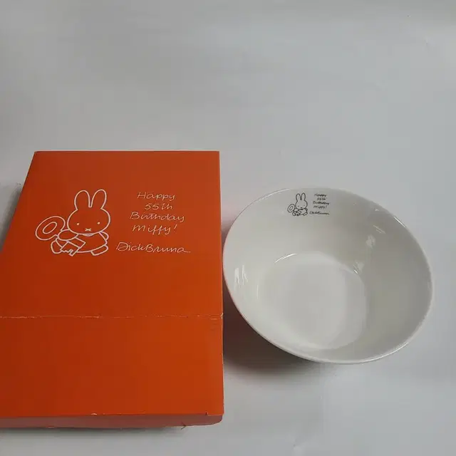 빈티지 보울 식기 플레이트 미피 토끼 캐릭터 miffy 굿즈 그릇 소품