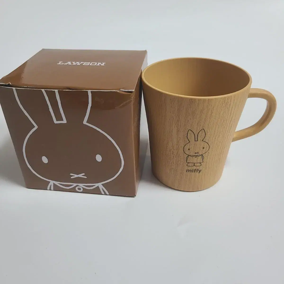 빈티지 컵 머그컵 미피 토끼 캐릭터 miffy 굿즈 그릇 소품