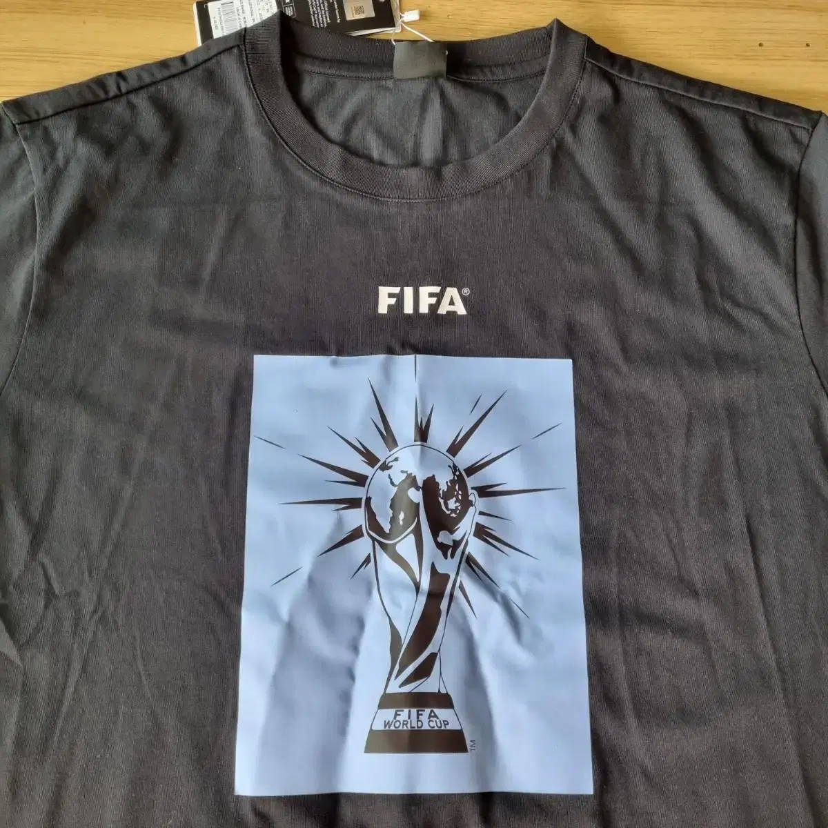 FIFA 검정티셔츠 2XL 새옷