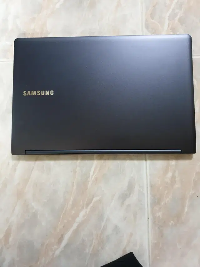 노트북 삼성NT900X4B i5 2467 램8g ssd120g 7만원