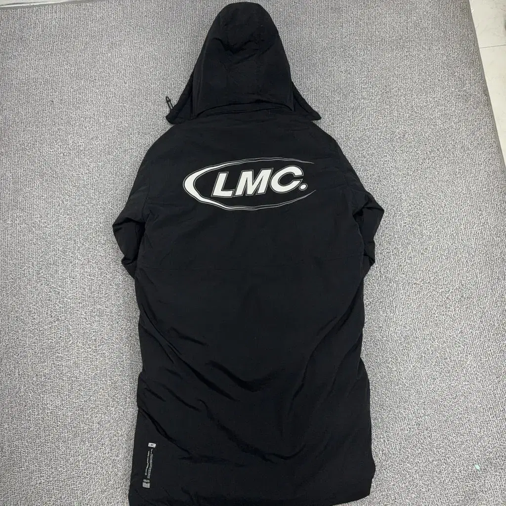 LMC 백로고 롱패딩 S