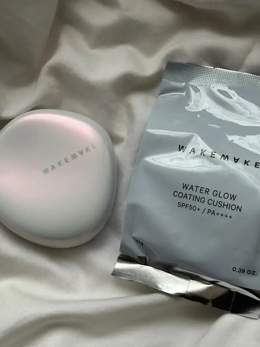 Wake Make Water Glow Cushion No. 21 Vanilla + Refill