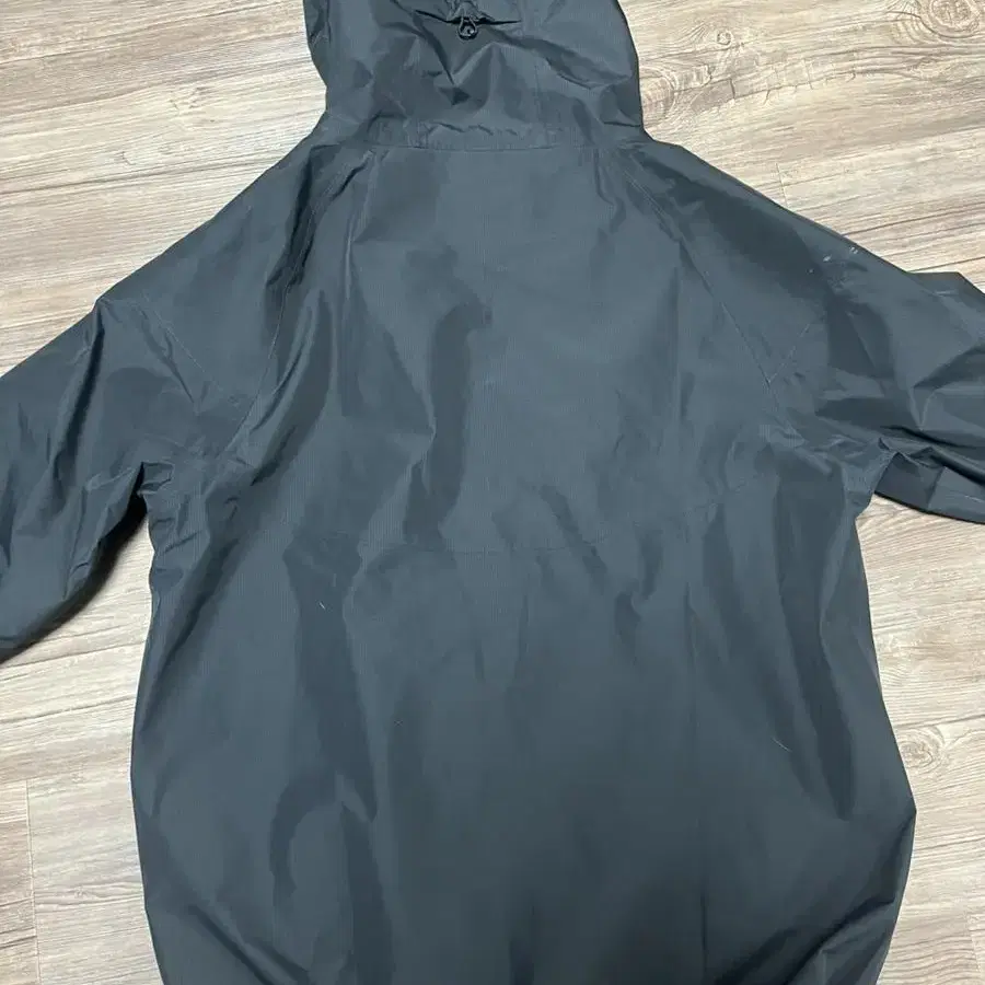 L) 2.5L WIND BLOCK JACKET