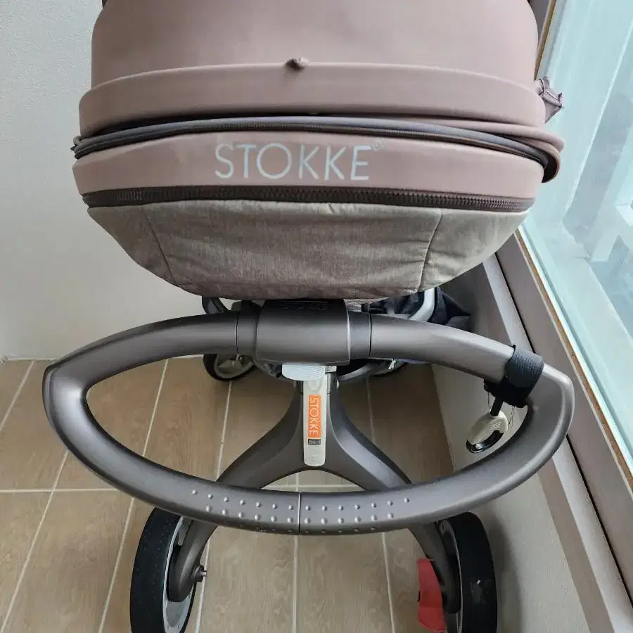 STOKKE 유모차 팝니다.