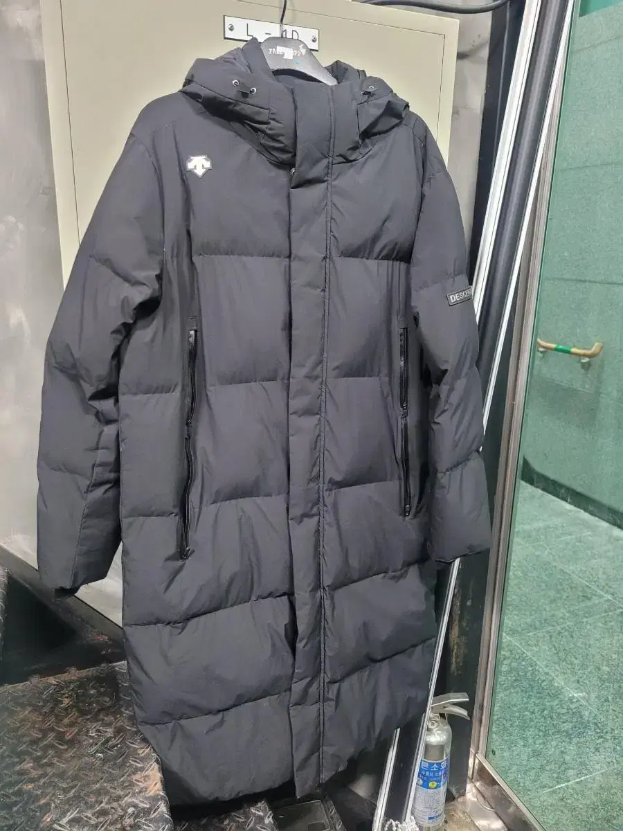 Desainte Goose Down Long Puffer 2XL Size 110