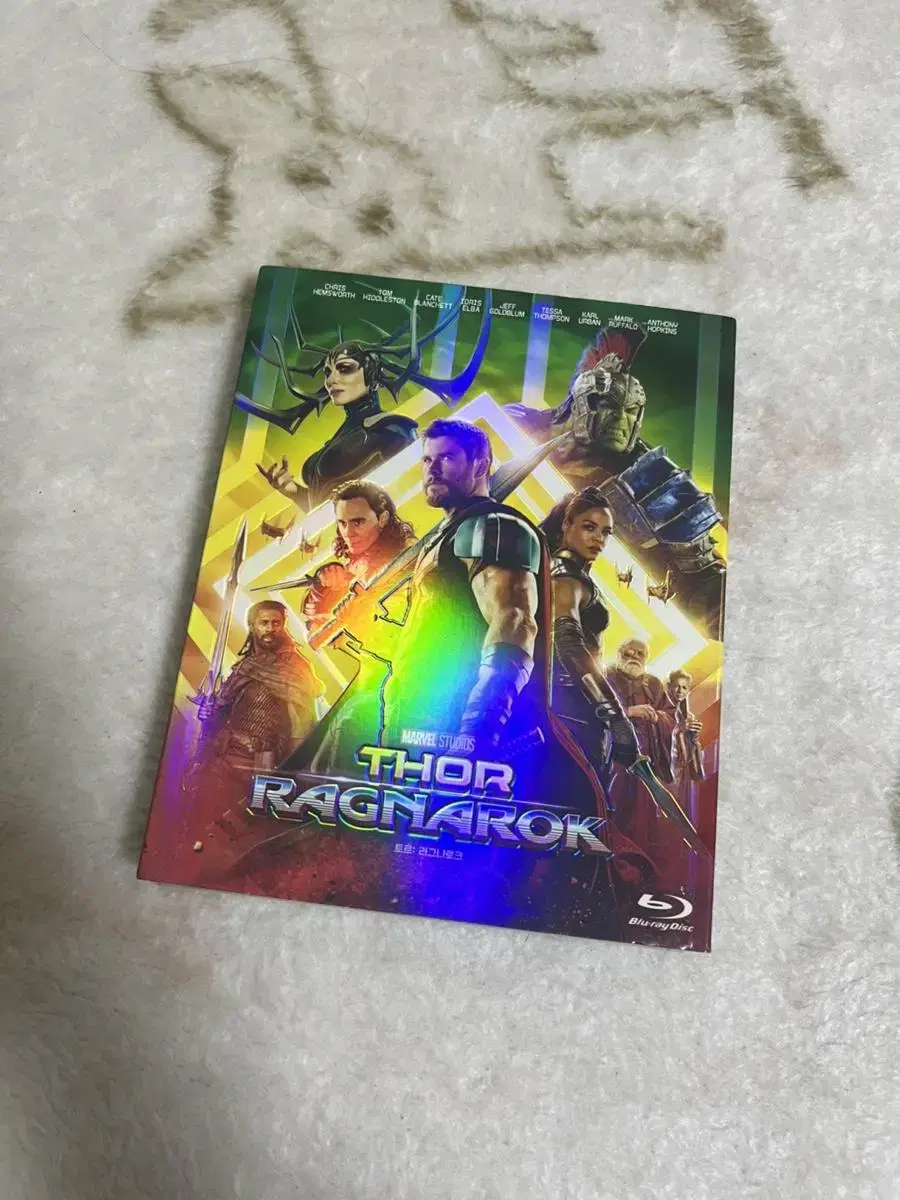 [with postcard] Thor Ragnarok Part 3 blu-ray Marvel Hulk Hela Loki DVD