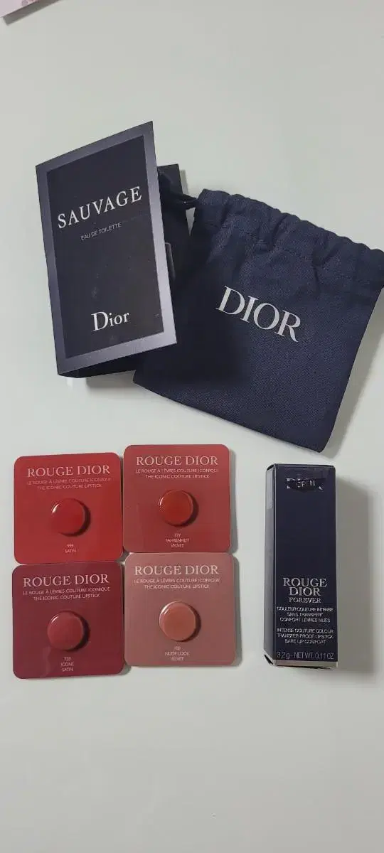 (미개봉 새상품)DIOR 루즈 디올 포에버 스틱 400 포에버 누드 라인